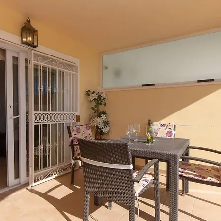 Bahia La Caleta 1 - Two Bed أذيخي
