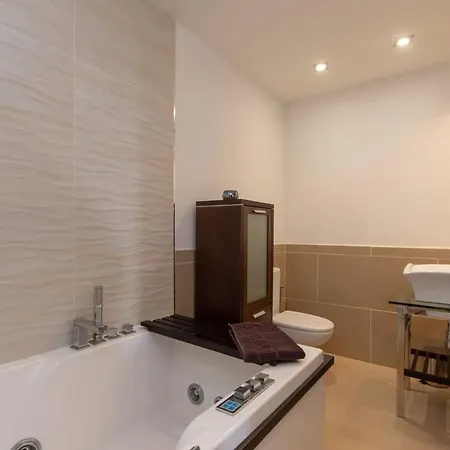 Bahia La Caleta 1 - Two Bed Daire *